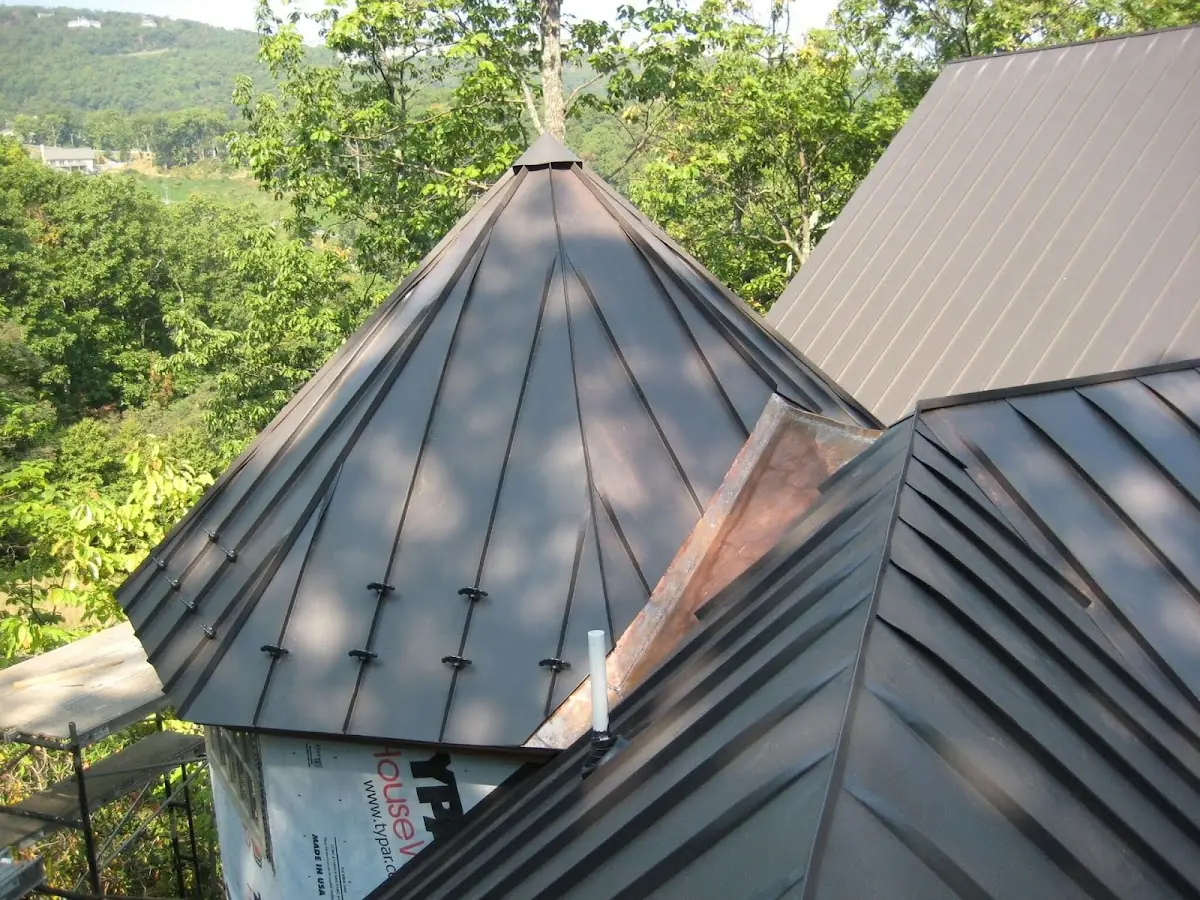 Professional Shingle Replacement & Repair by Craftsman Roofing in Madera