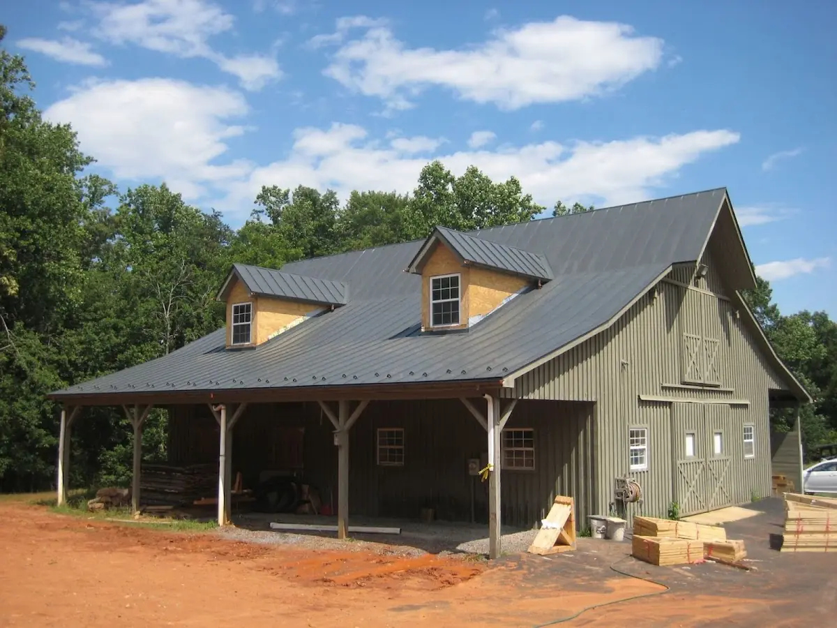 Expert Asphalt Roof Repair workmanship in Madera